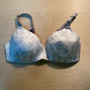 Secret Treasures Bra 38C (GQ)